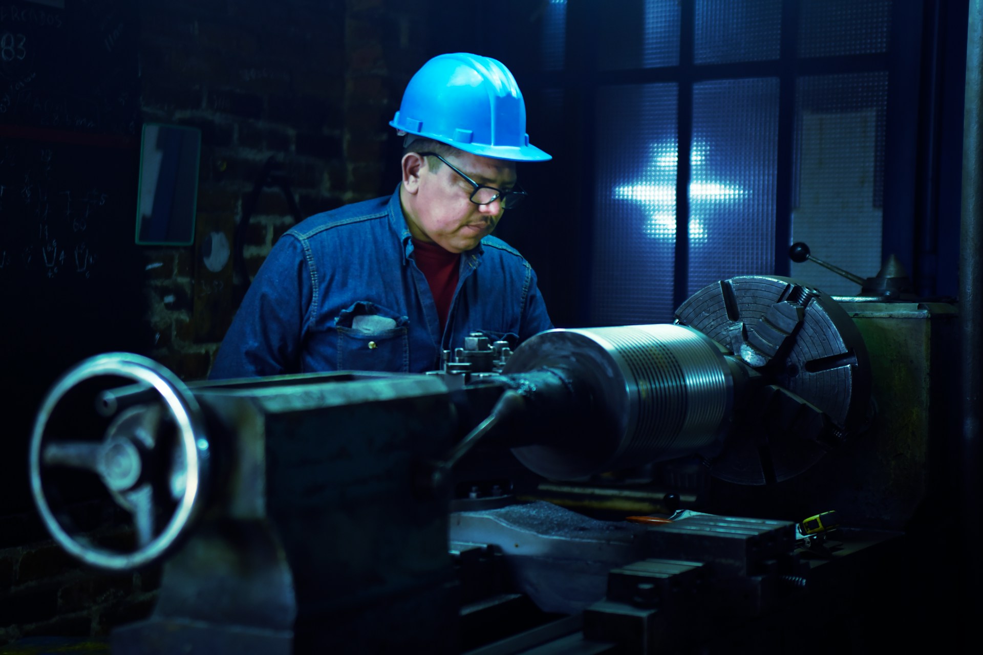 High Strength Bolt Grades 8.8, 10.9 & 12.9: Which One Do You Need?